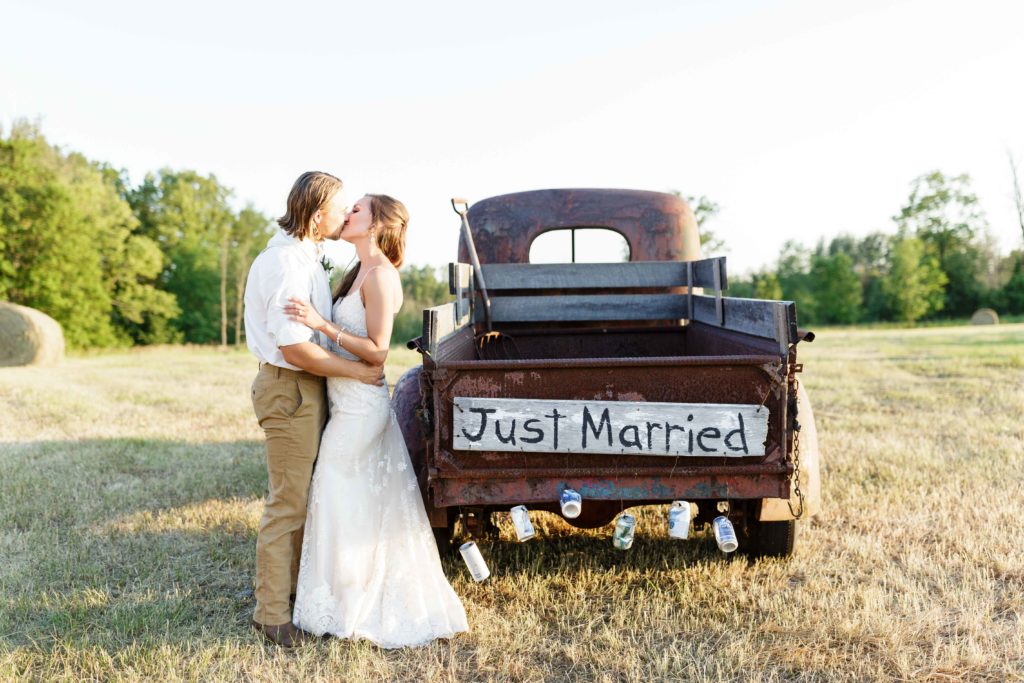 Crooked River Weddings, Old Truck, Bride and Groom