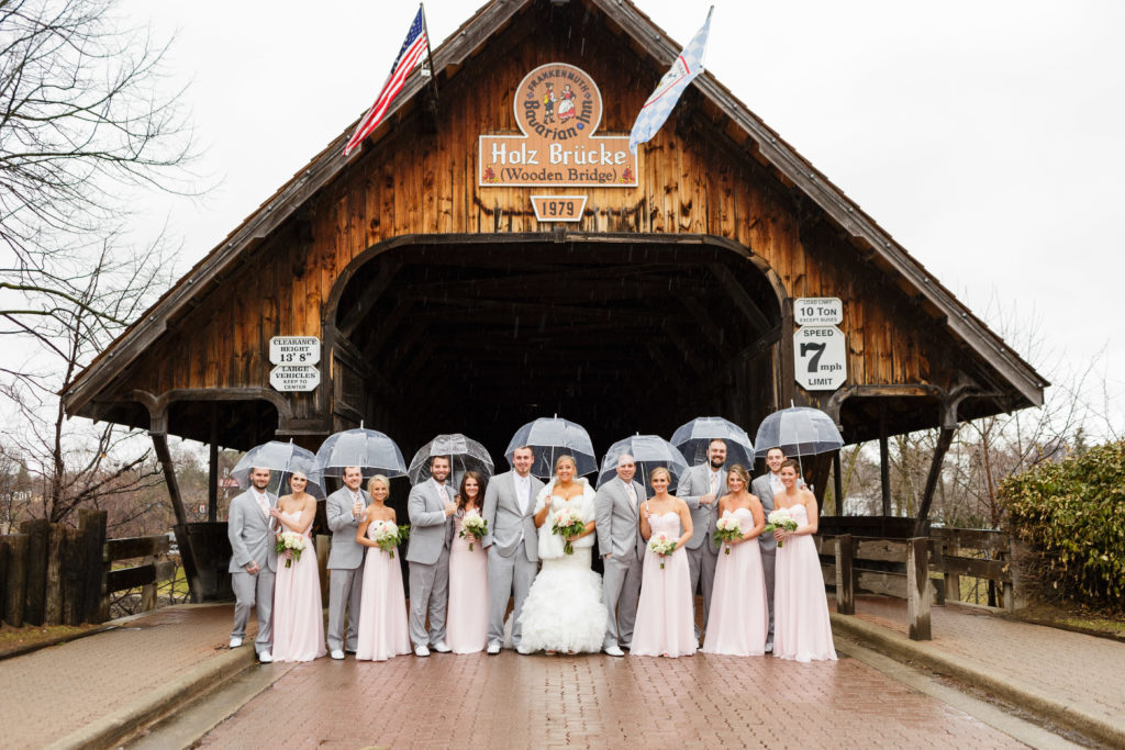 Frankenmuth Michigan, Michigan Wedding, Rainy Day Wedding, Covered Bridge, Michigan Wedding Photographer