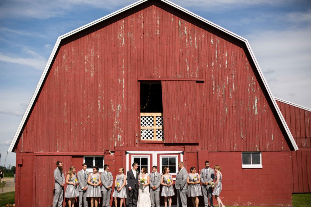 Red Barn Wedding Party Poses